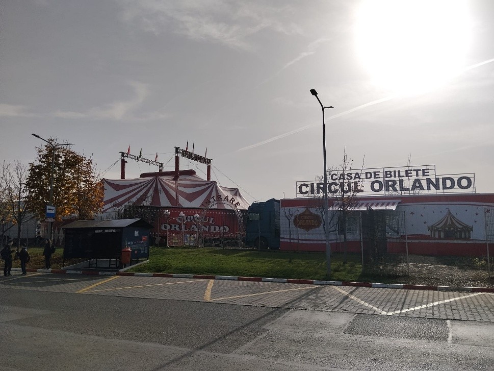 inchiriere sistem incalzire cort circul Orlando